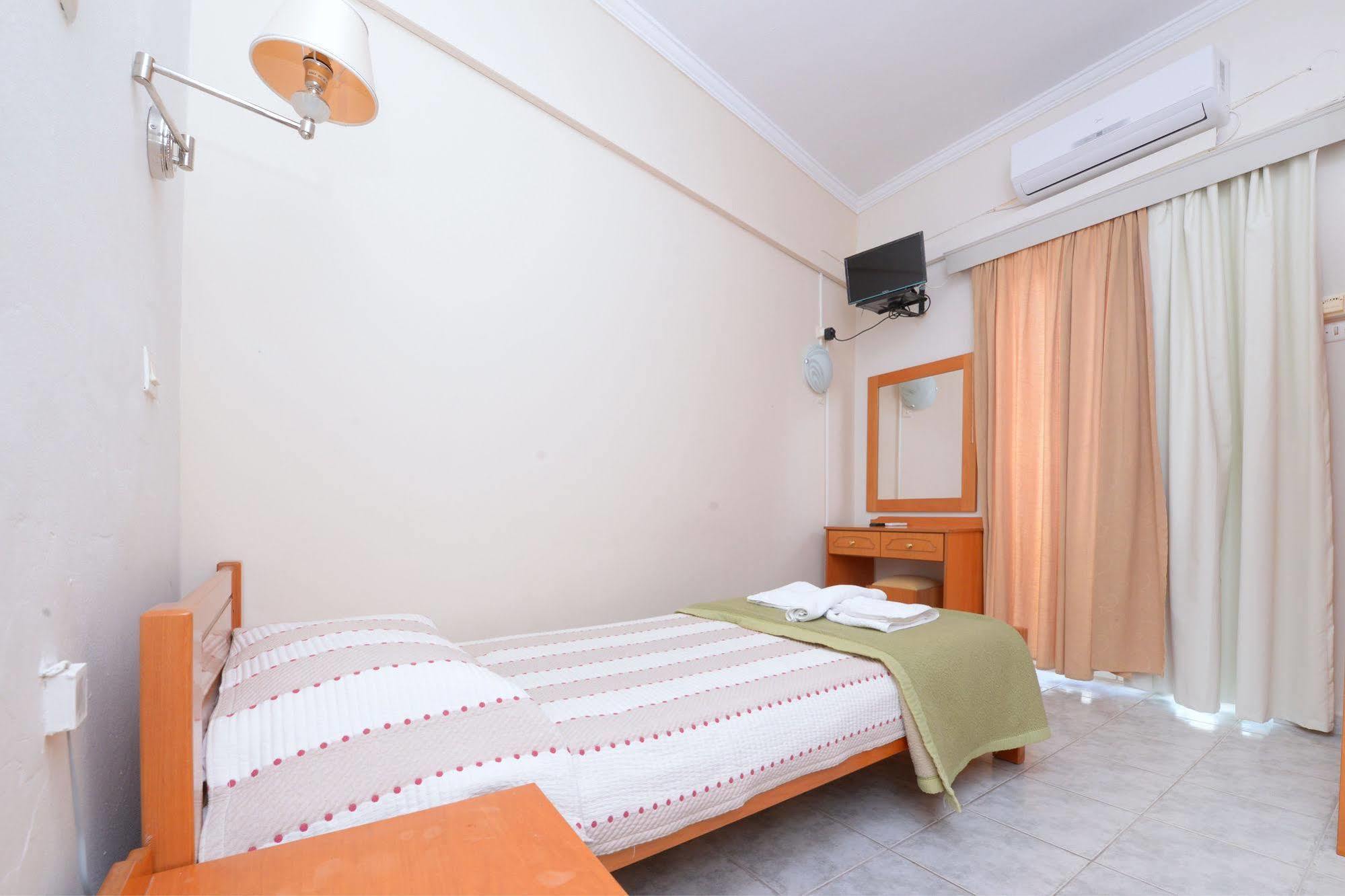 Veroniki Hotel คอสทาวน์ ภายนอก รูปภาพ