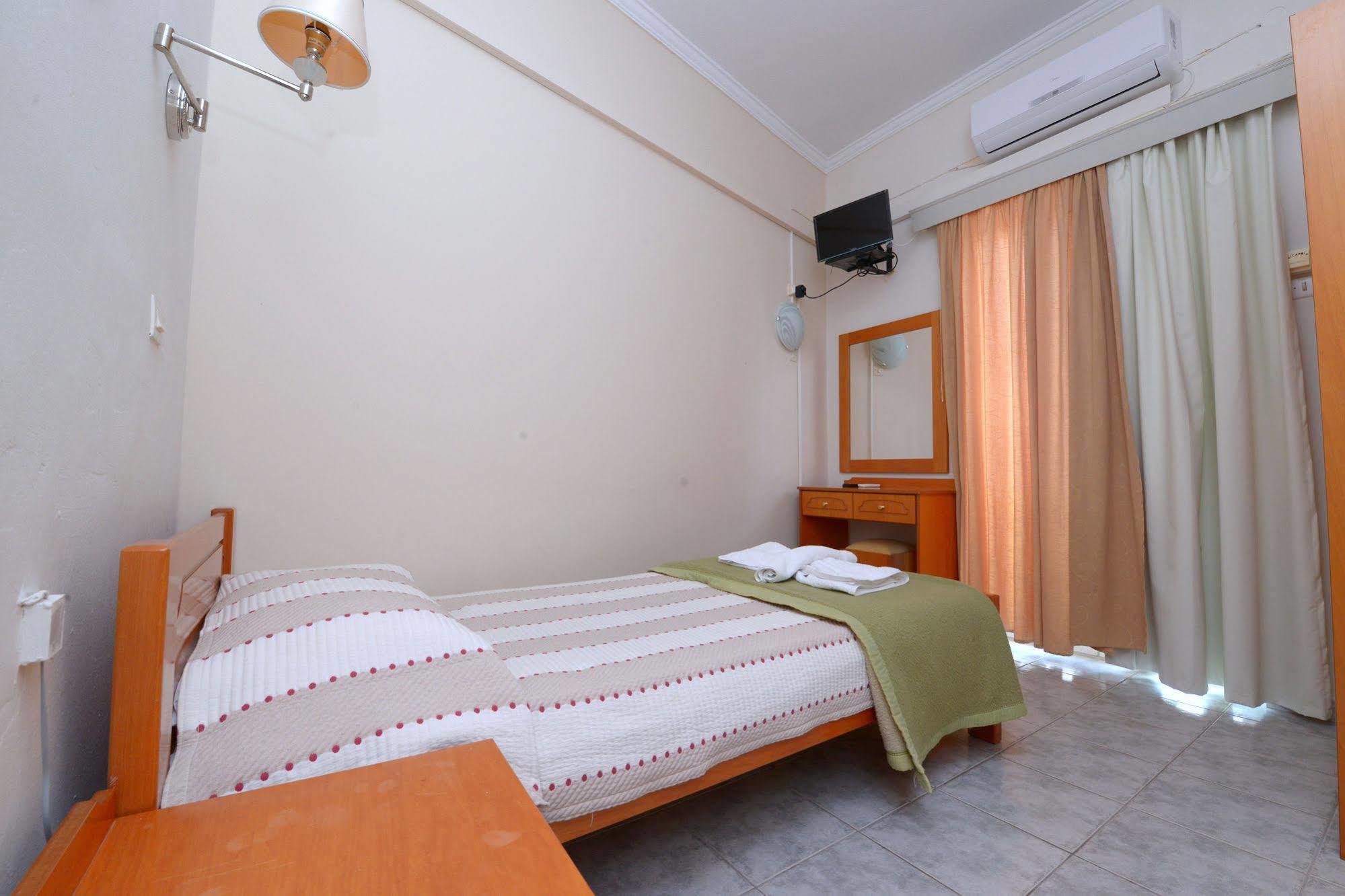 Veroniki Hotel คอสทาวน์ ภายนอก รูปภาพ