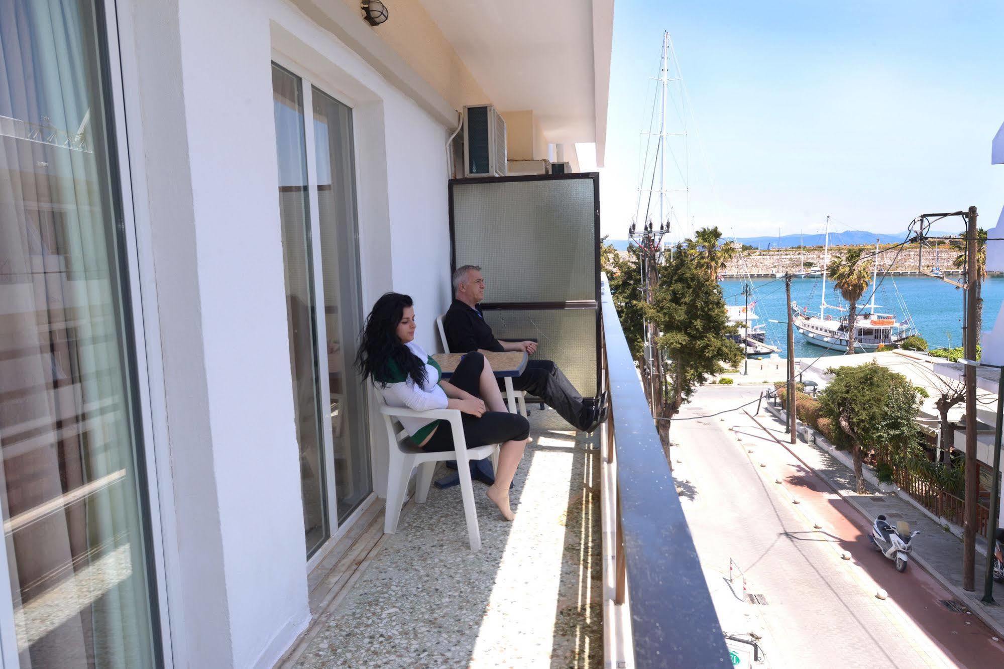 Veroniki Hotel คอสทาวน์ ภายนอก รูปภาพ