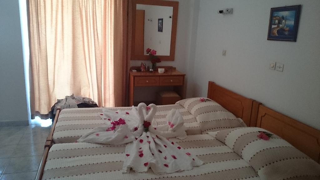 Veroniki Hotel คอสทาวน์ ห้อง รูปภาพ